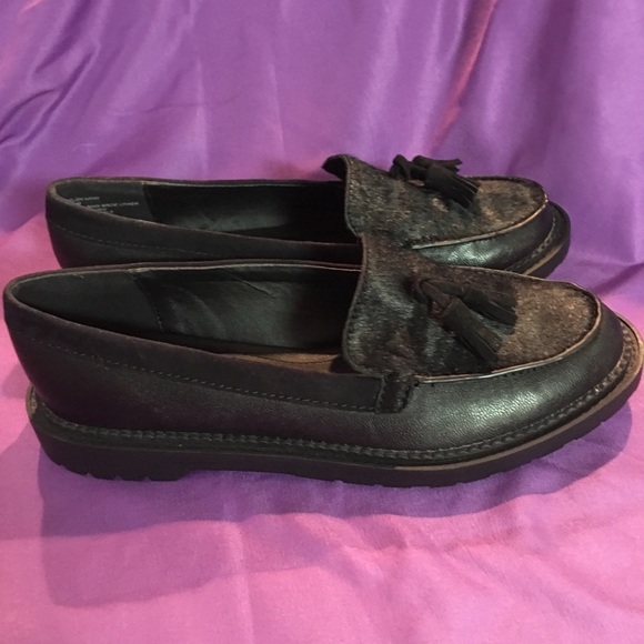 Kenneth Cole Reaction Loafers - Picture 2 of 3